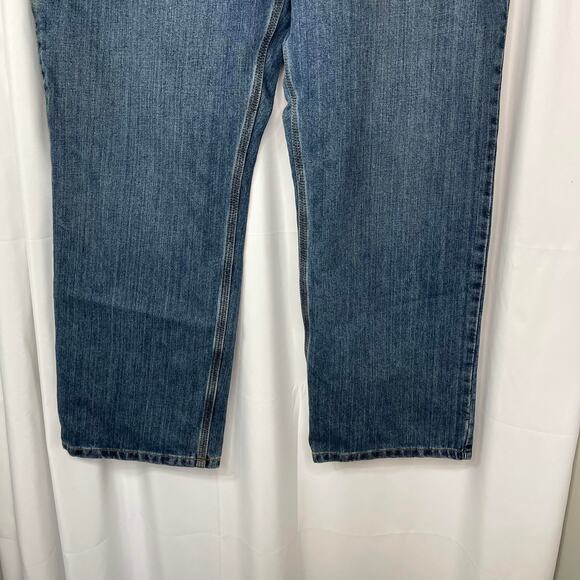 Carhartt men's blue jeans 42x30 42" waist x 30" length work wear medium wash - Picture 3 of 15